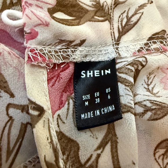 SHEIN Floral Print Top with Ruffle Detail - Picture 4 of 4